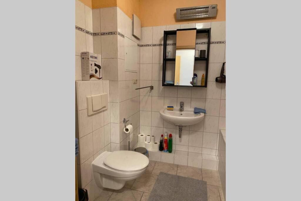 Beste Lage In Rostock: 2-Zimmerwohnung Mit Balkon Im 1.Og Eksteriør bilde
