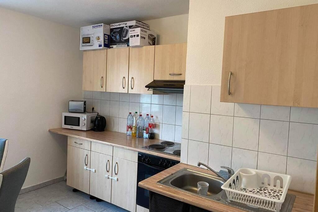 Beste Lage In Rostock: 2-Zimmerwohnung Mit Balkon Im 1.Og Eksteriør bilde