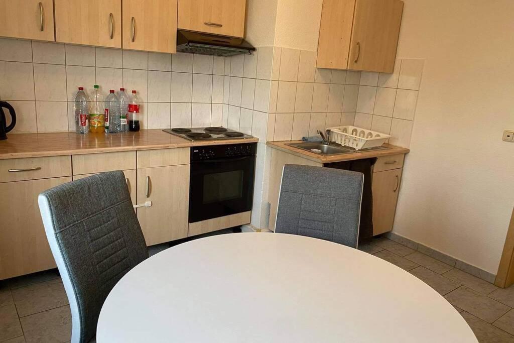 Beste Lage In Rostock: 2-Zimmerwohnung Mit Balkon Im 1.Og Eksteriør bilde